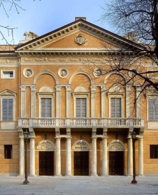 teatro asioli correggio esterno