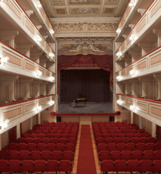 Teatro-Ruggeri